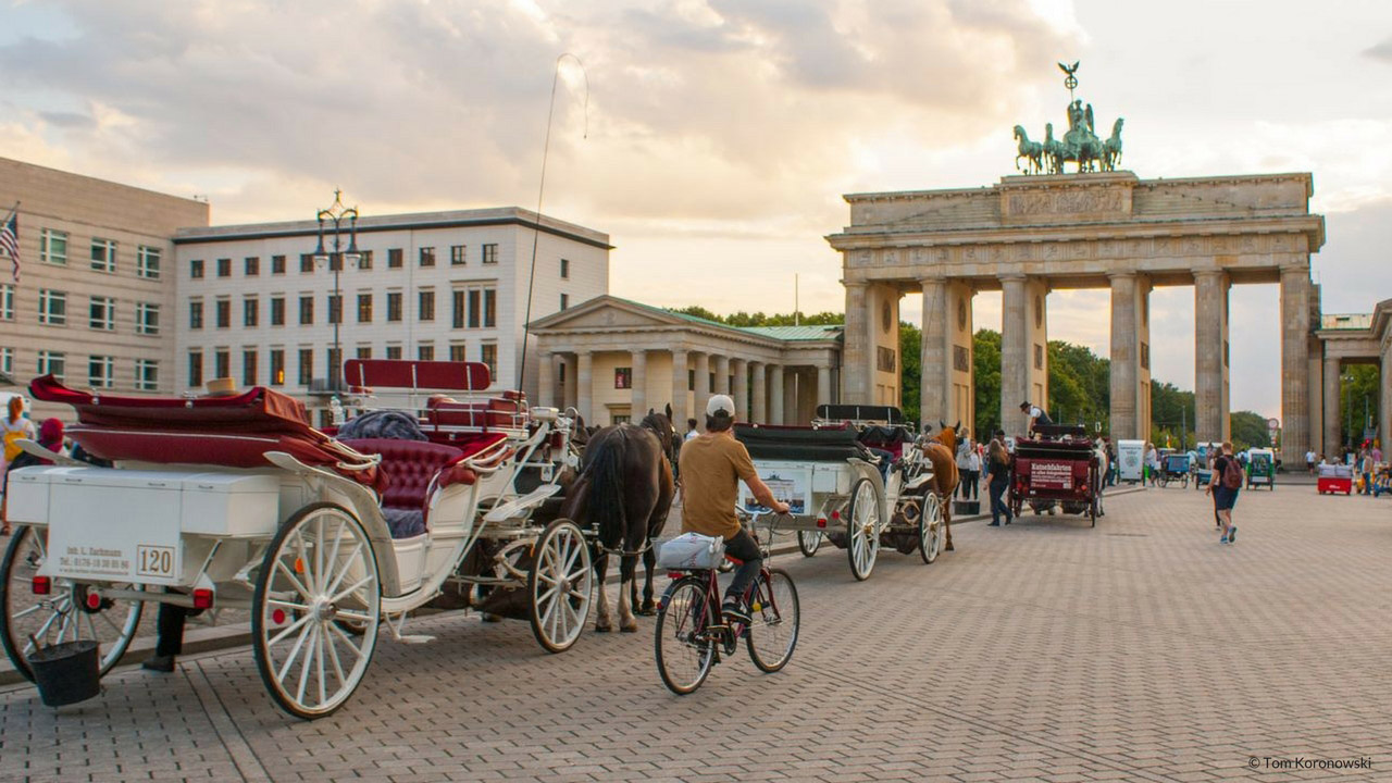 Das Deutschland-Special in einem von 17 A&O Hotels ab 39 € für zwei Personen