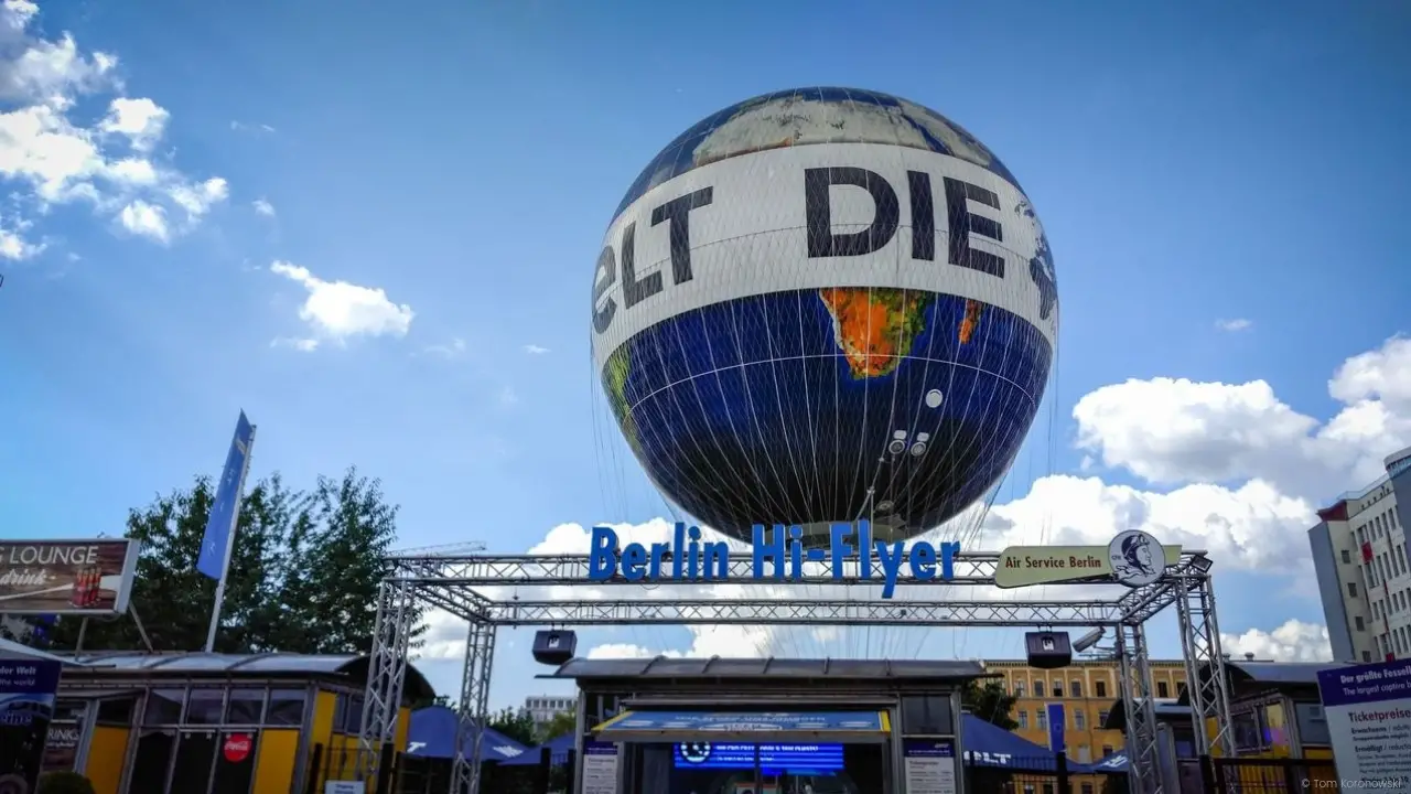 Weltballon Berlin4