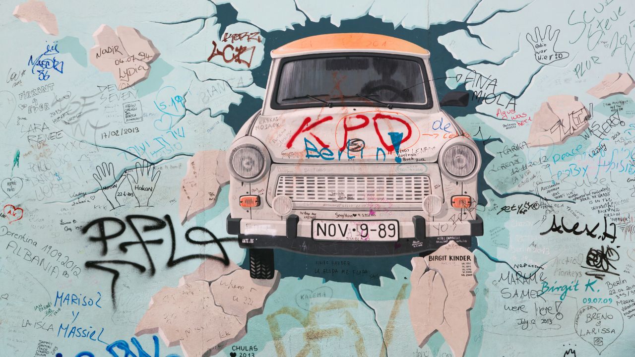 Trabi breaks through the Berlin Wall