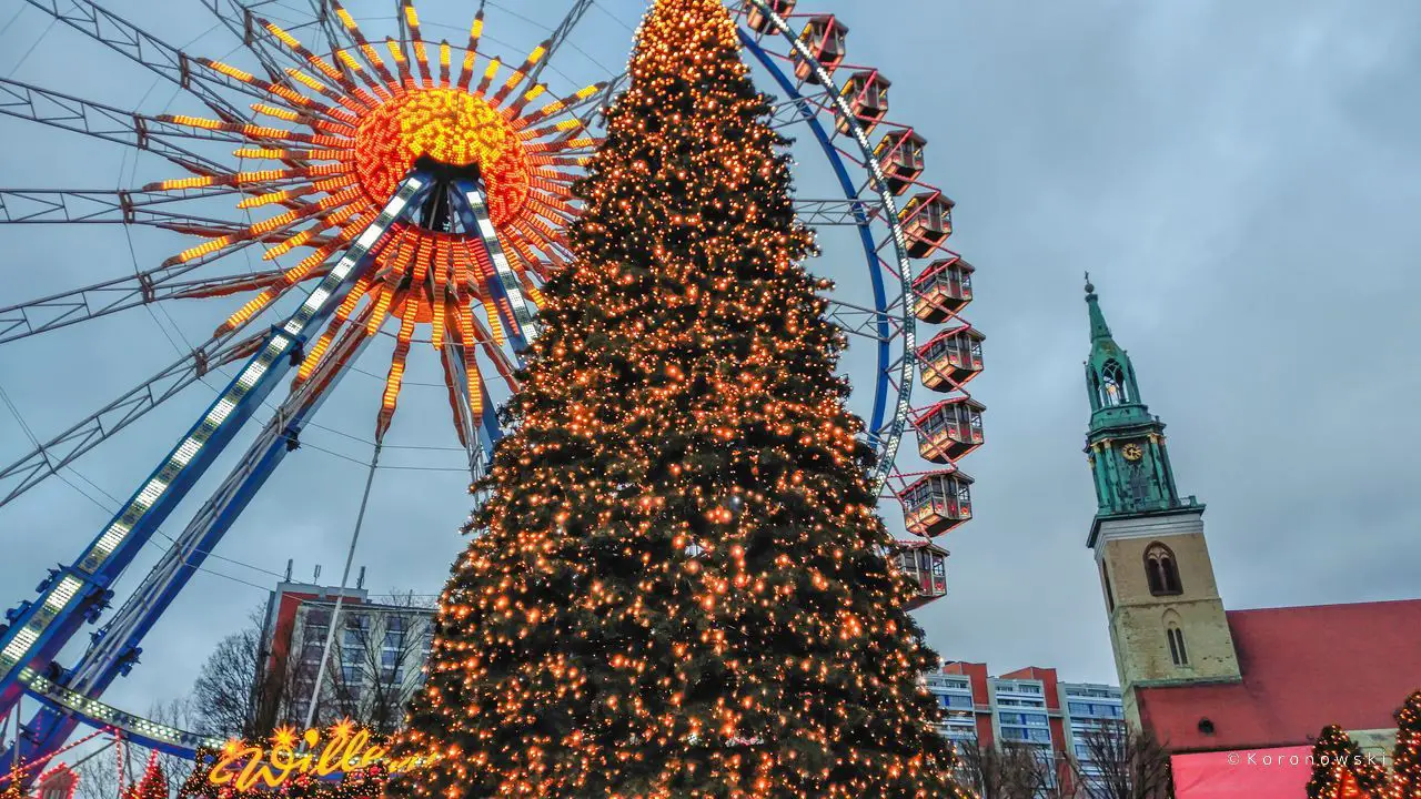 Weihnachtsmarkt „Berliner Weihnachtszeit“ am Rotem Rathaus