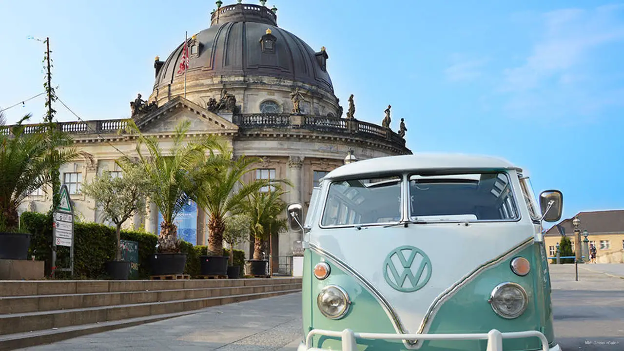 2-Hour Sightseeing Tour in classic VW Bus