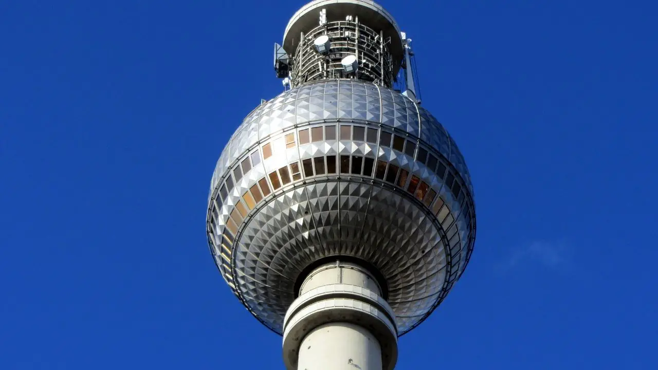 Frühstücken im Fernsehturm Berlin