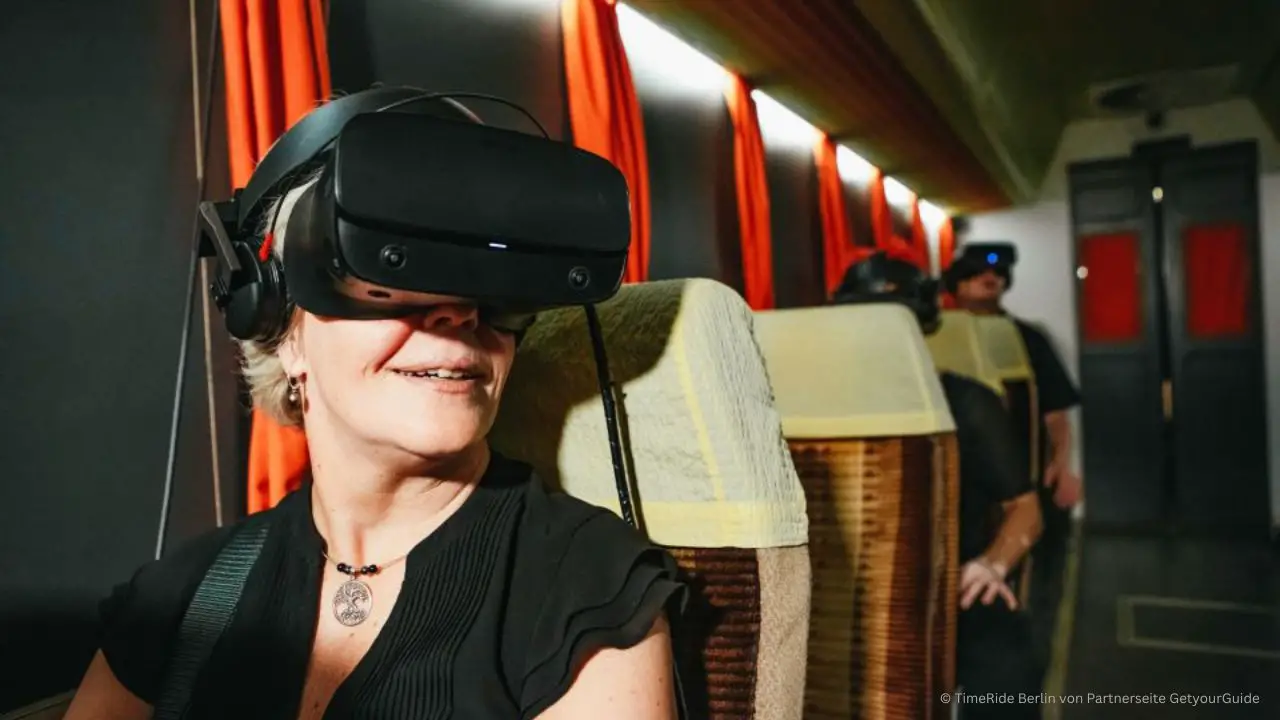 Tauchen Sie ein in die Geschichte mit TimeRide: Buchen Sie Ihre Tickets in Berlin für eine VR-Zeitreise in die 1980er-Jahre