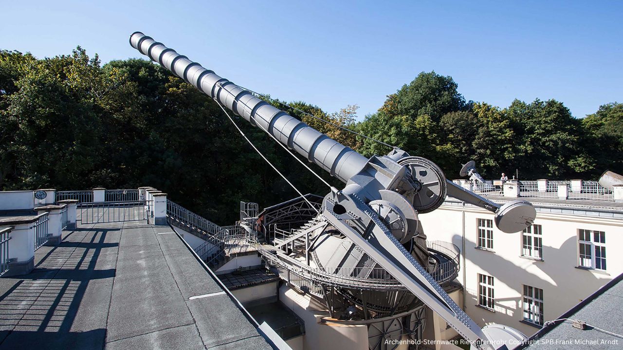 Archenhold Sternwarte Riesenfernrohr in Berlin