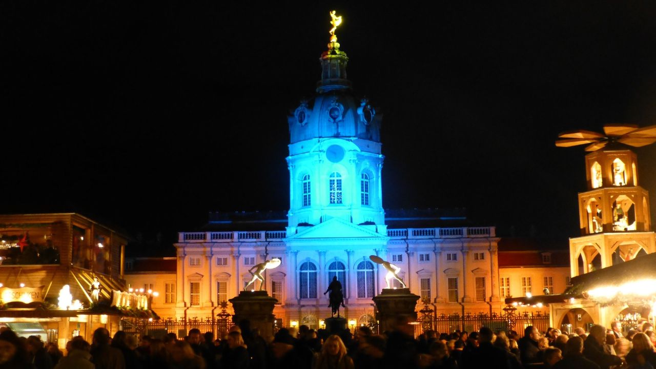 Crazy Christmas Market Tour Berlin3
