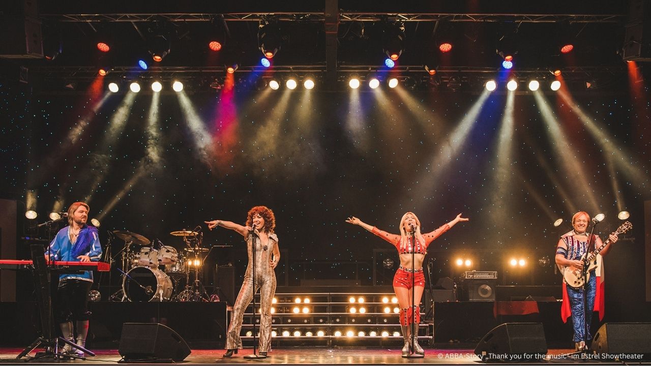 ABBA Story Thank you for the music im Estrel Showtheater3