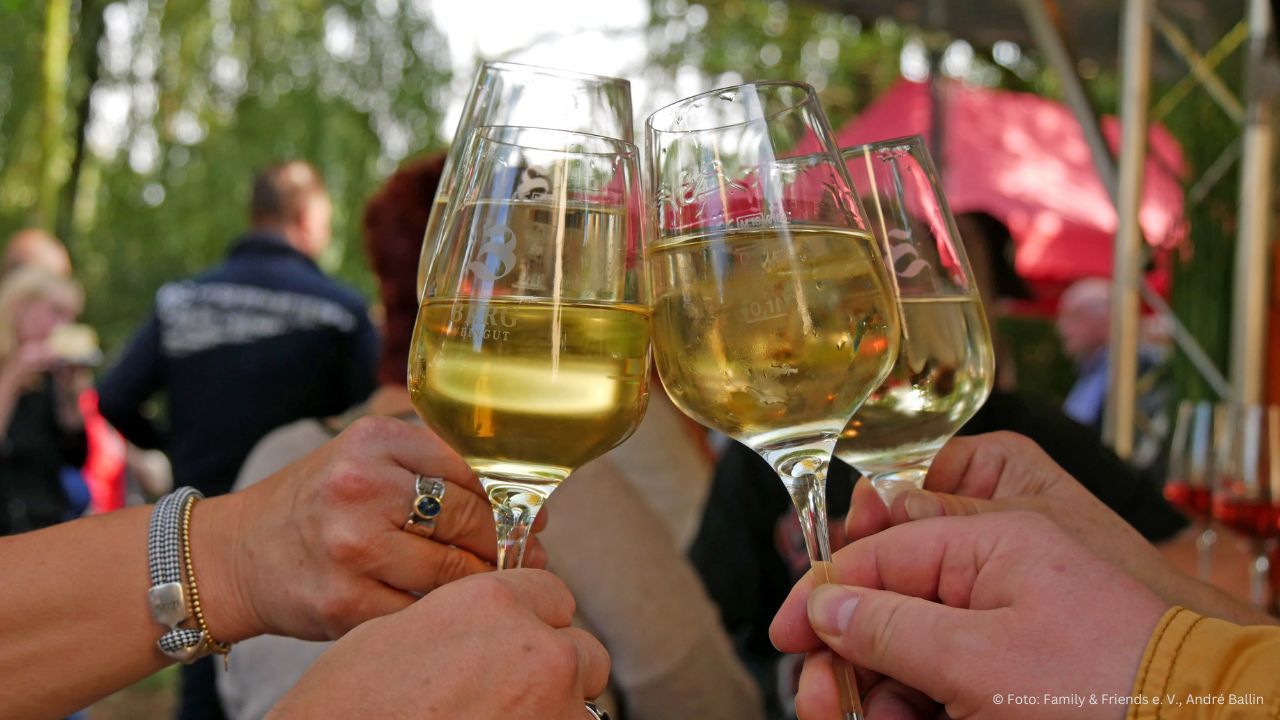 Erstes Wein- und Winzerfest Westend