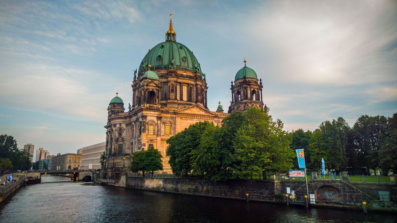 Ein umwerfender Blick auf den Berliner Dom.