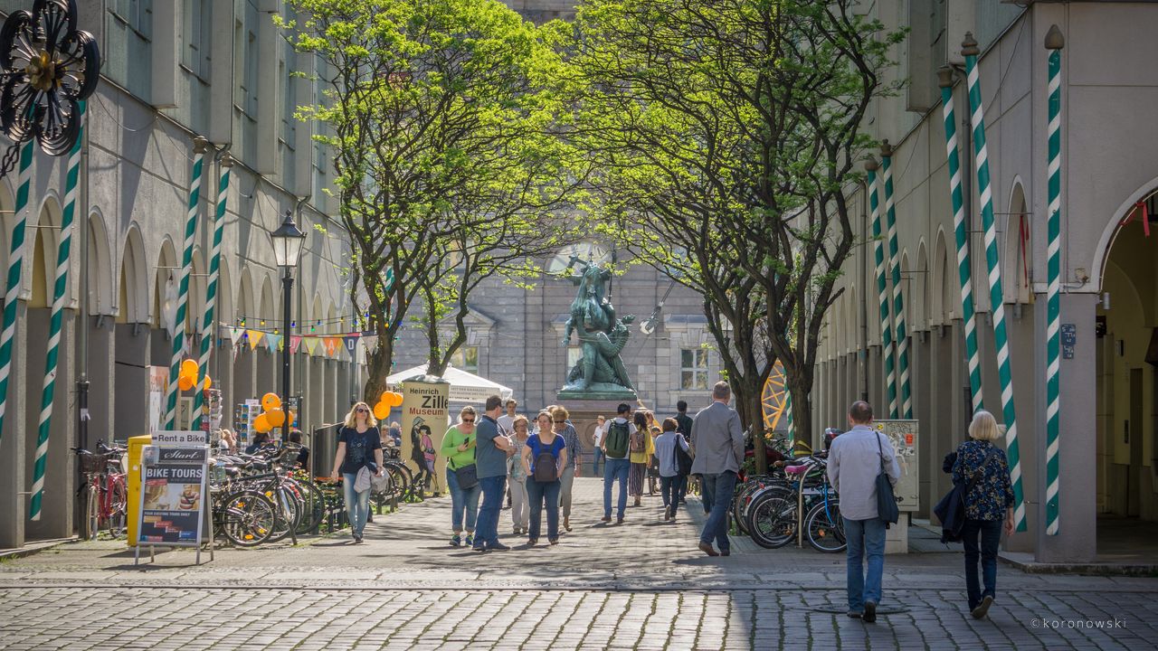 Kostenfreie Führung durch das Nikolaivirtel in Berlin.