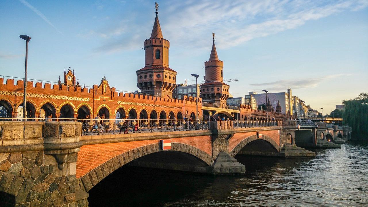 Oberbaum Bridge in Berlin