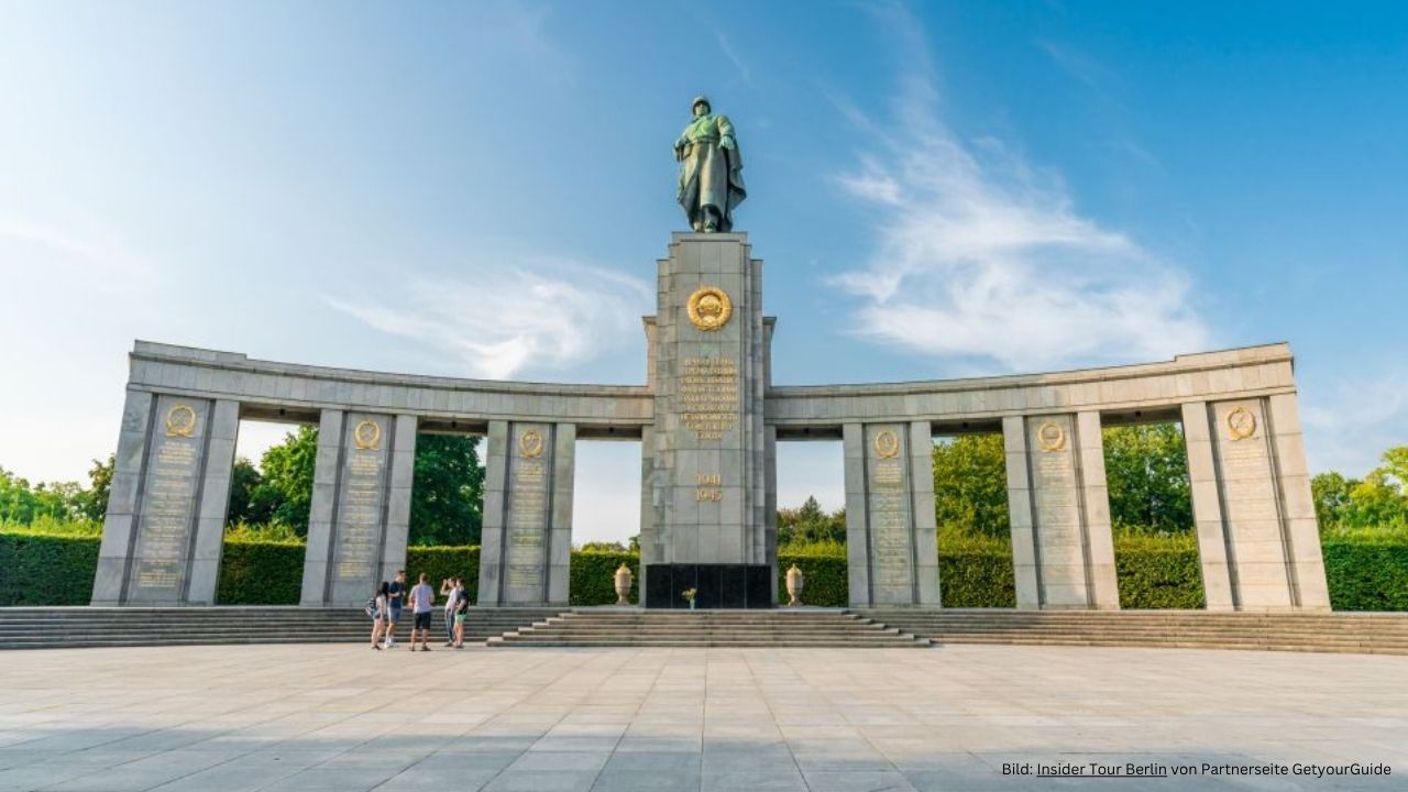 Das Sowjetische Ehrenmal in Berlin