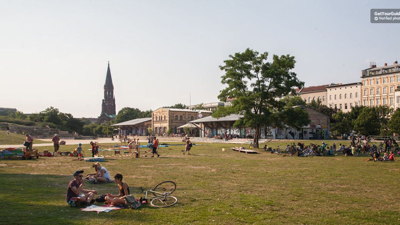 Besuchen Sie den Stadtteil Kreuzberg in Berlin.